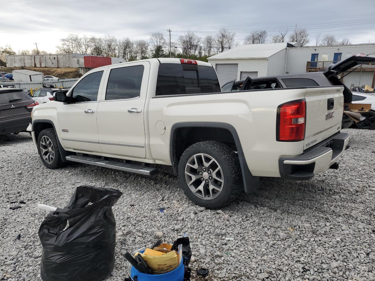 2015 GMC Sierra