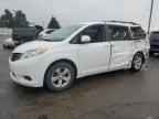 2011 TOYOTA SIENNA