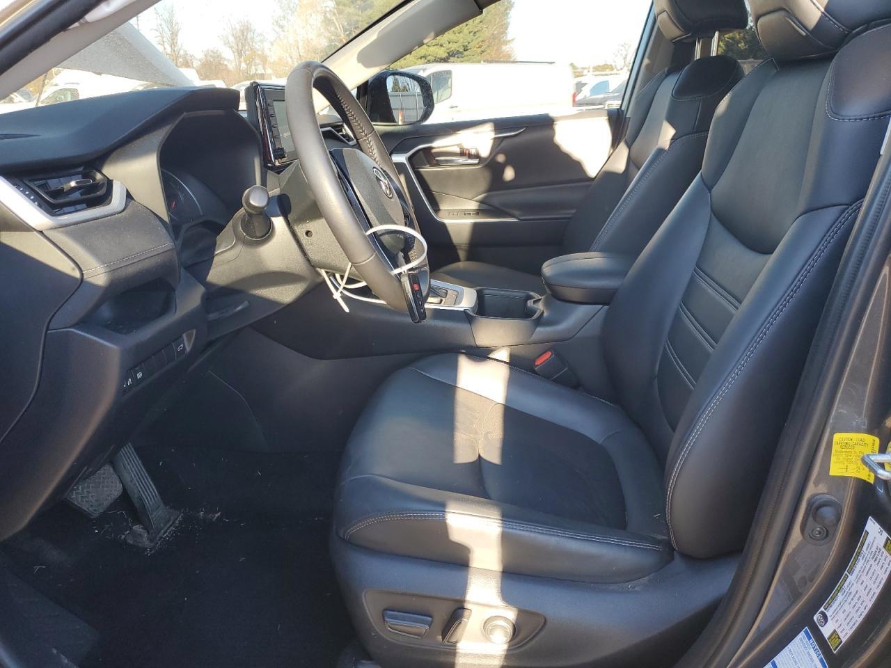 2022 TOYOTA RAV4