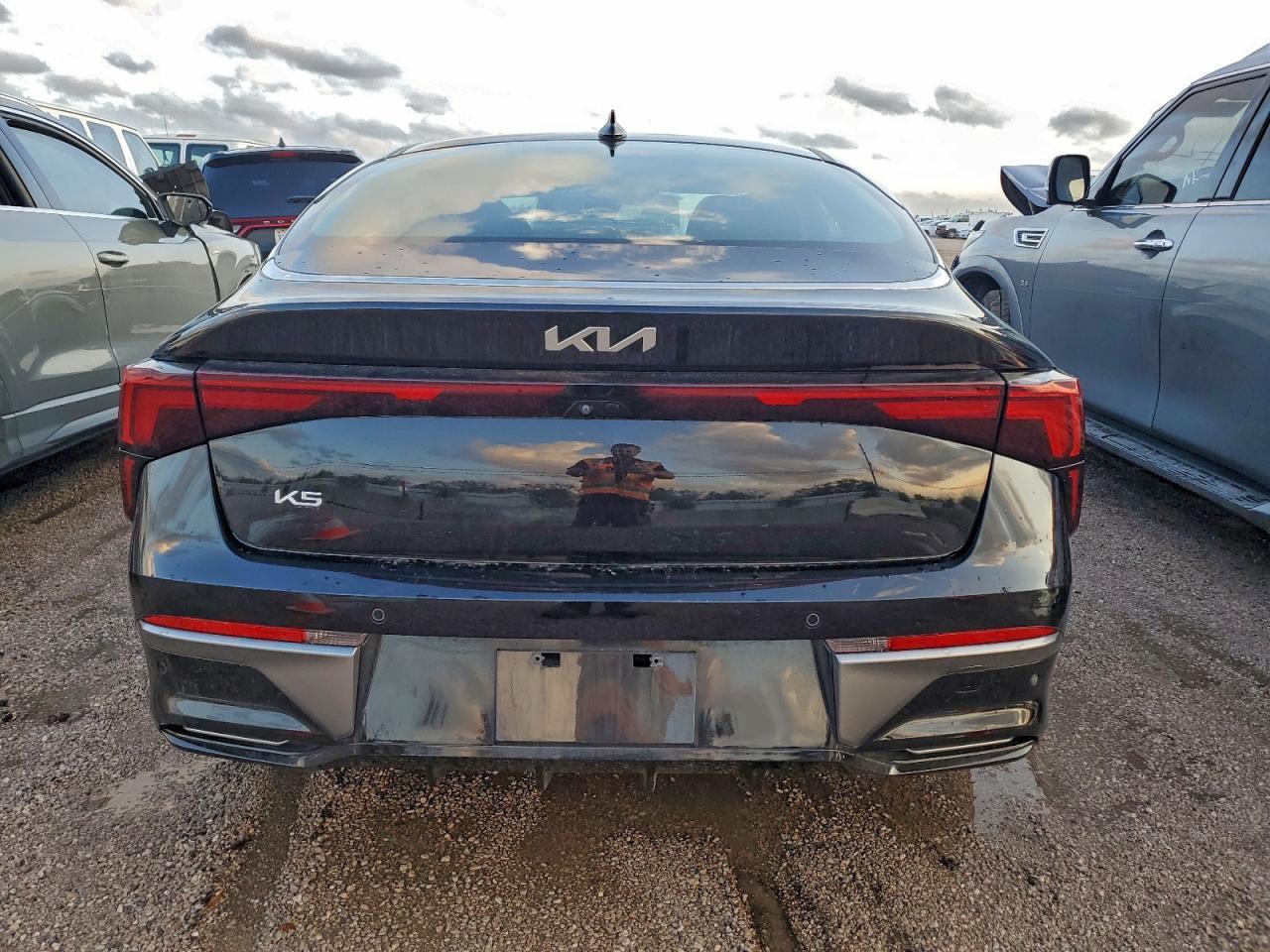 2025 KIA K5