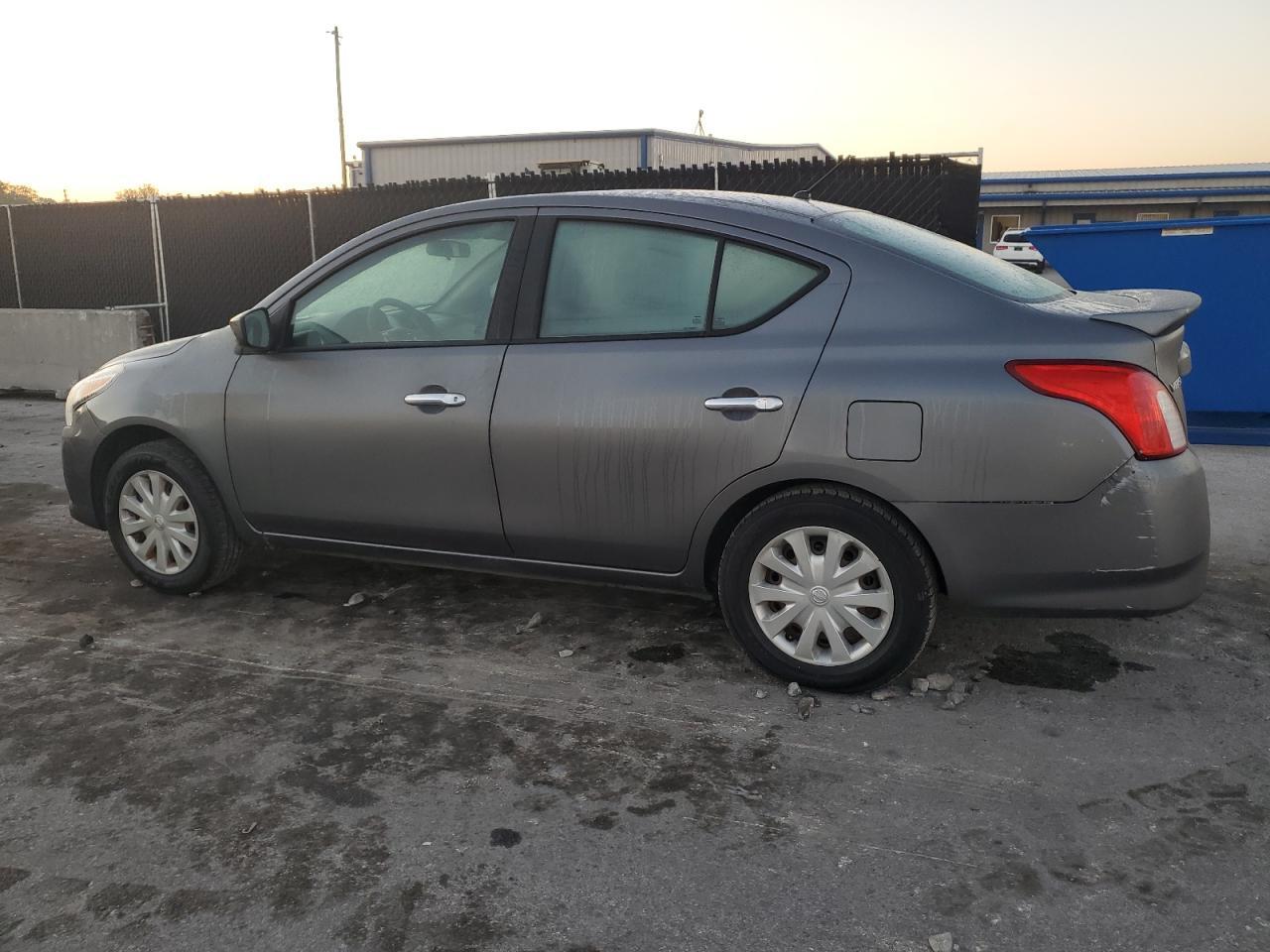 2019 NISSAN VERSA