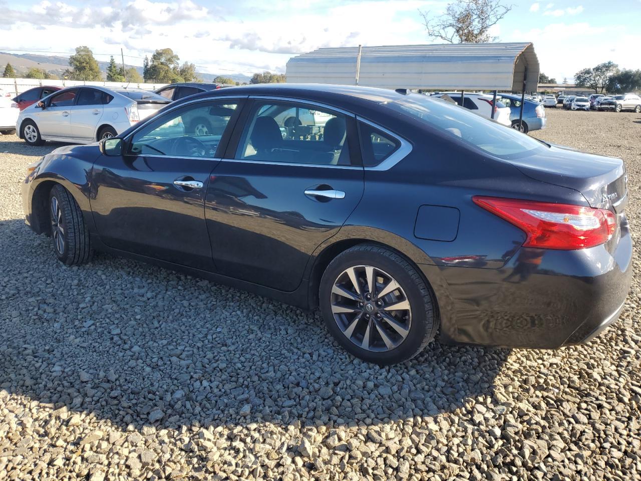 2017 NISSAN ALTIMA