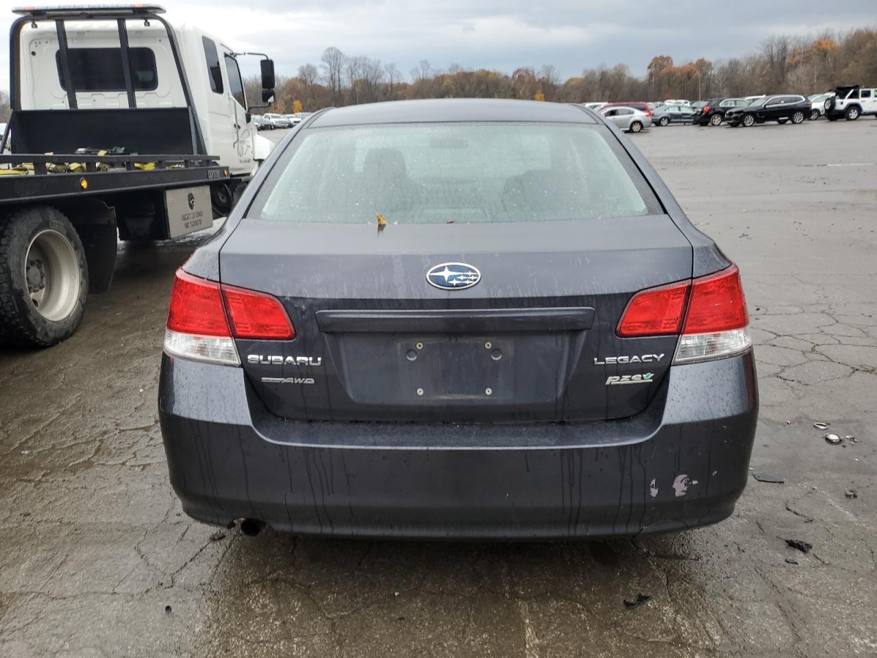 2013 SUBARU Legacy