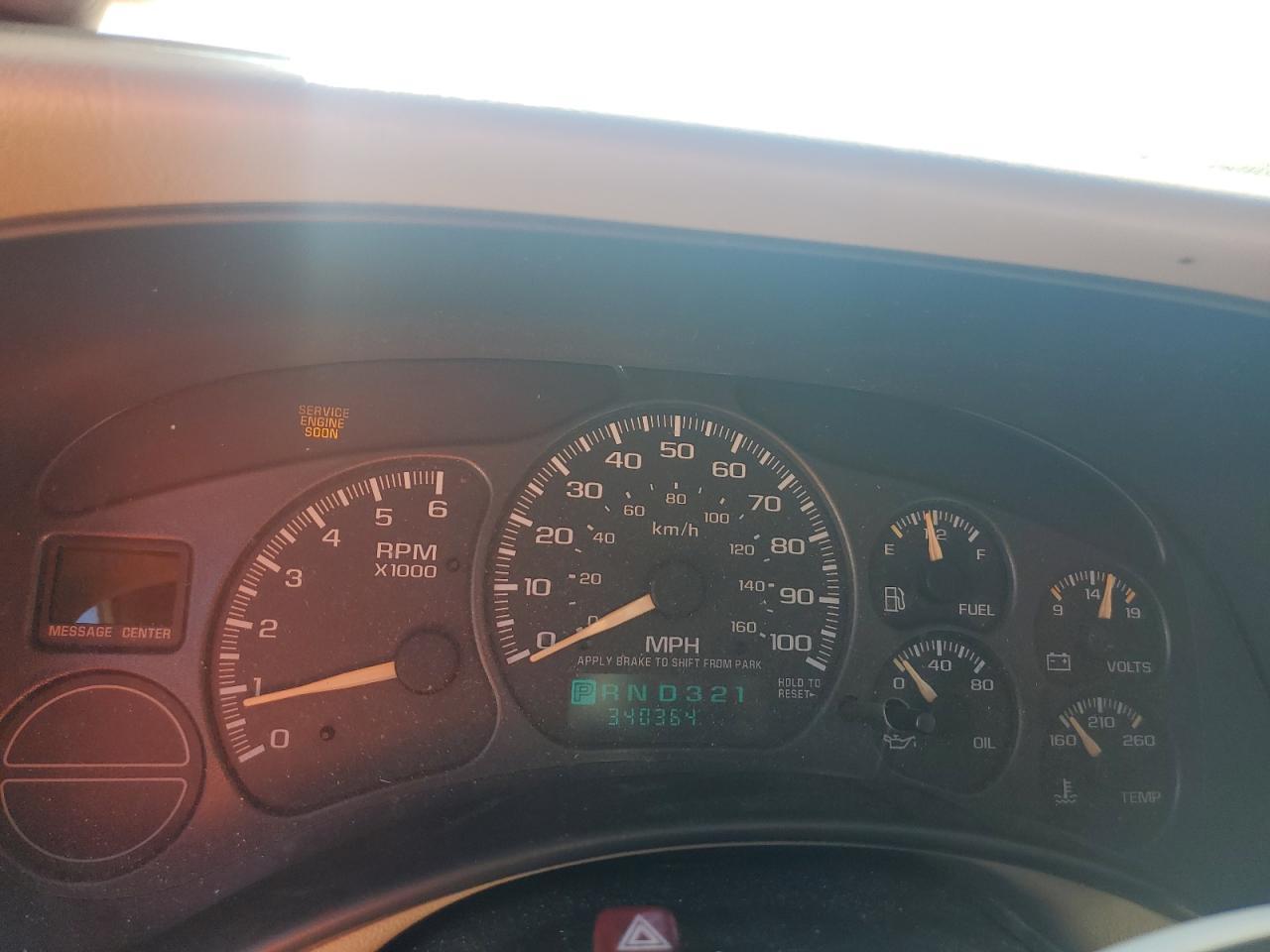 2002 CHEVROLET Tahoe