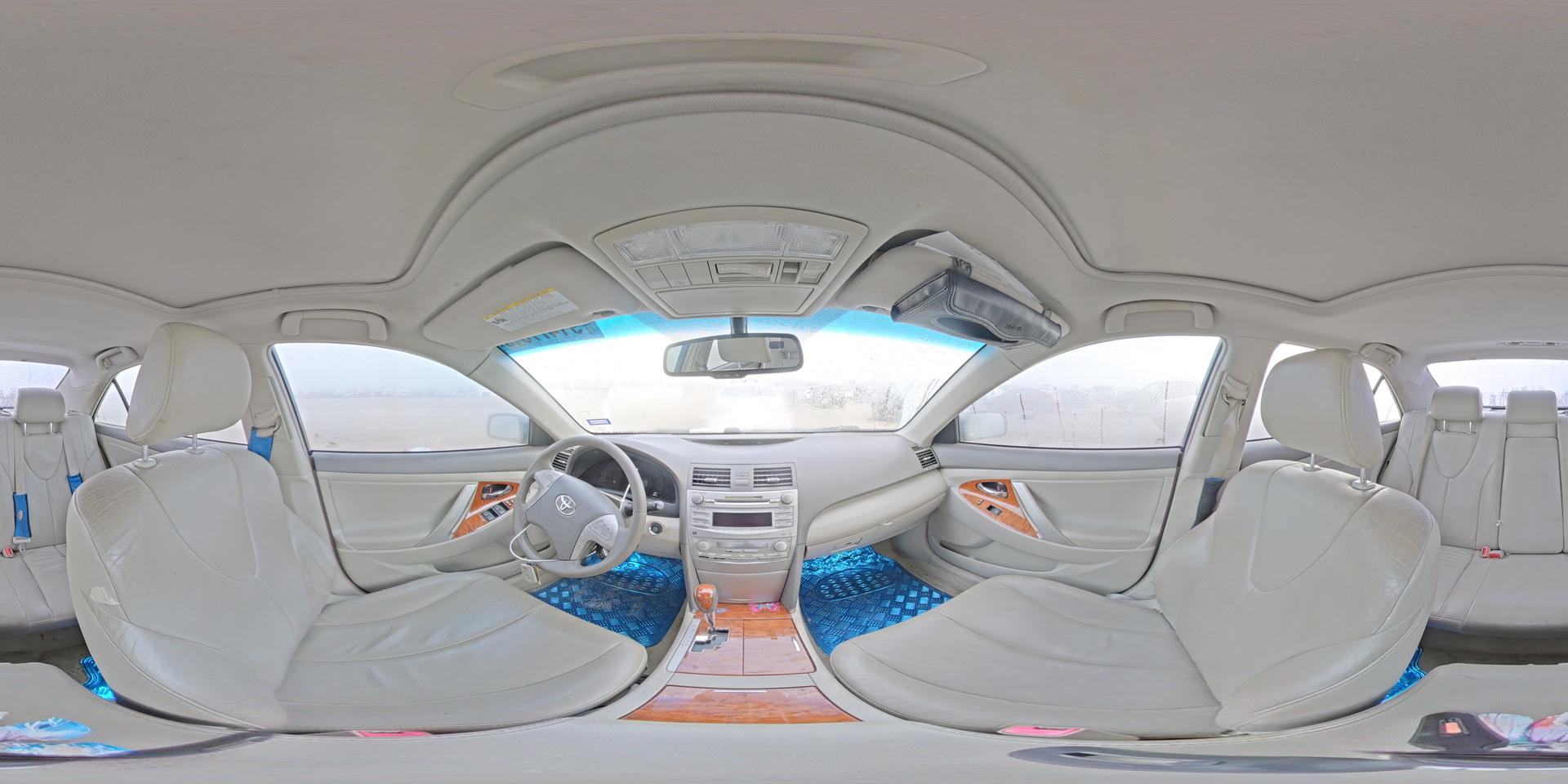 2010 TOYOTA CAMRY