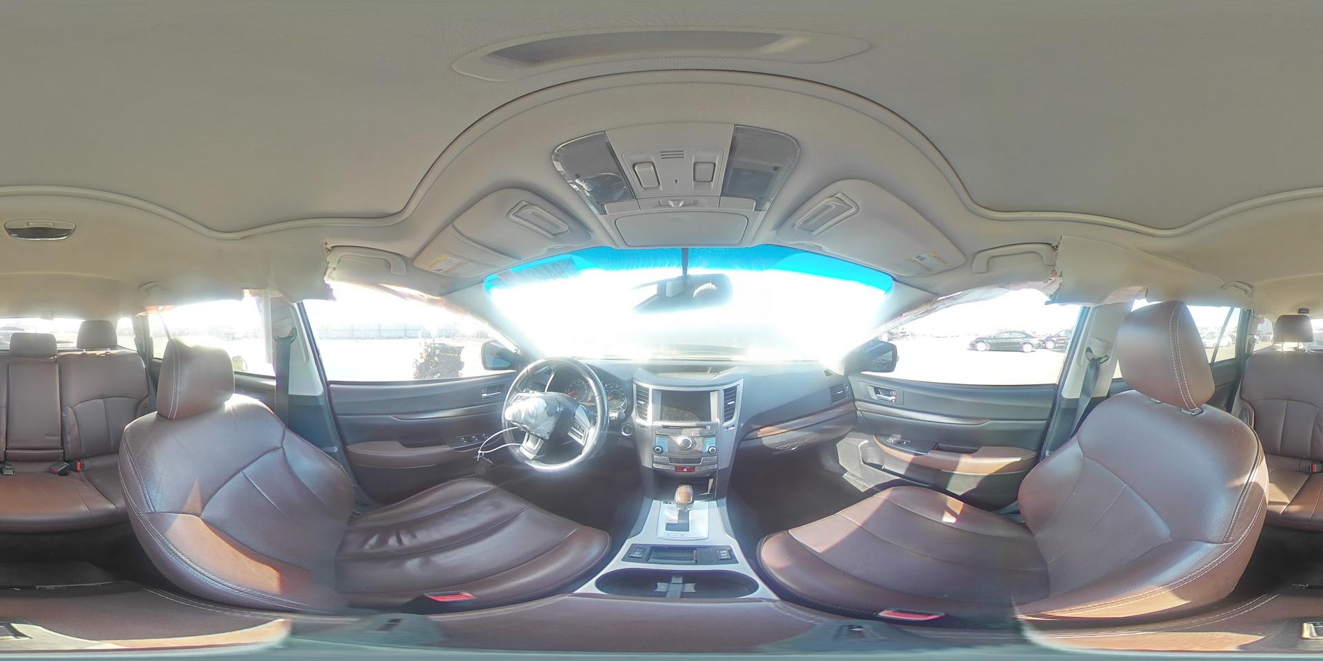 2013 SUBARU Outback