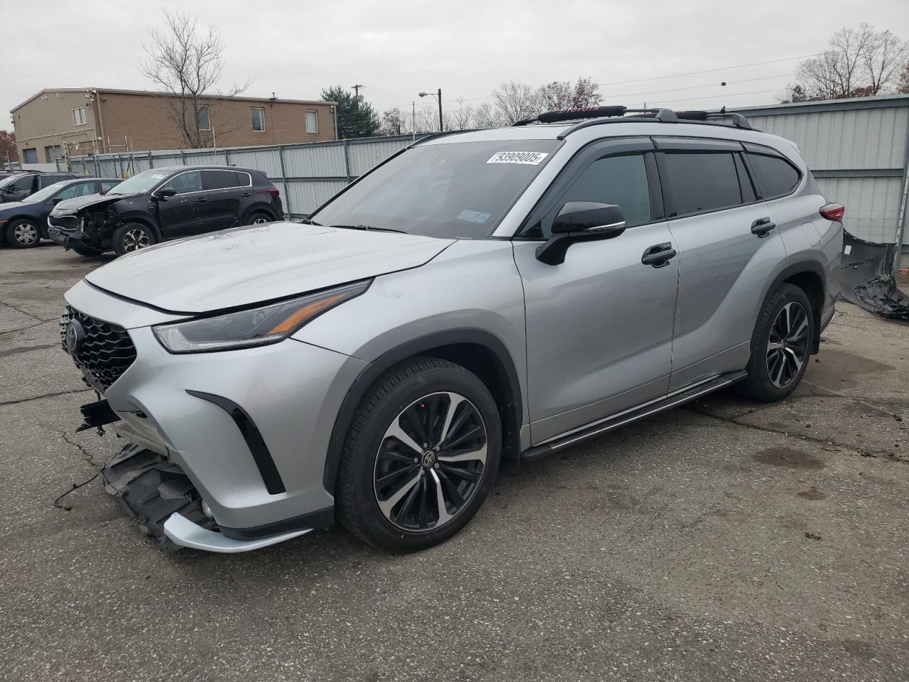 2021 TOYOTA HIGHLANDER