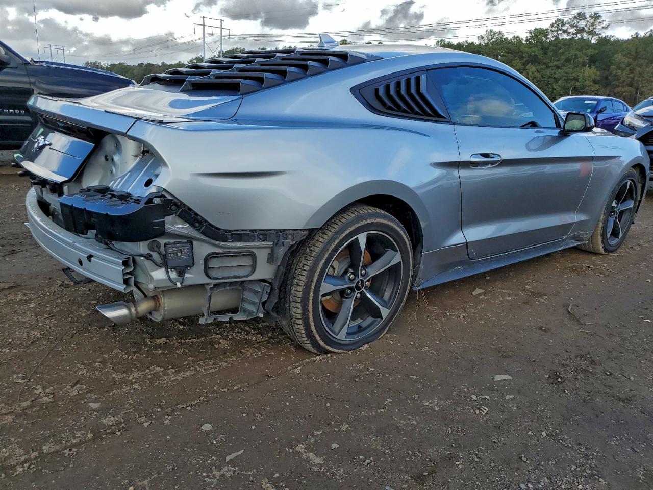 2022 FORD MUSTANG