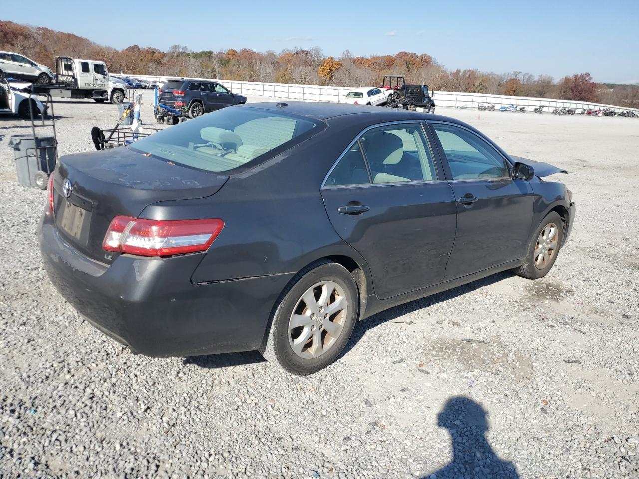 2011 TOYOTA CAMRY