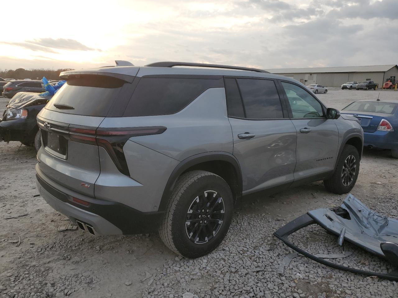 2024 CHEVROLET TRAVERSE