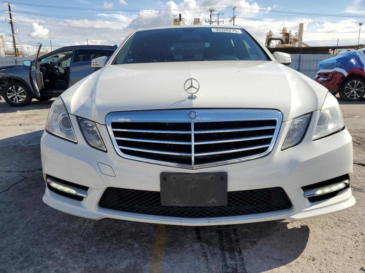 2012 MERCEDES-BENZ E-Class
