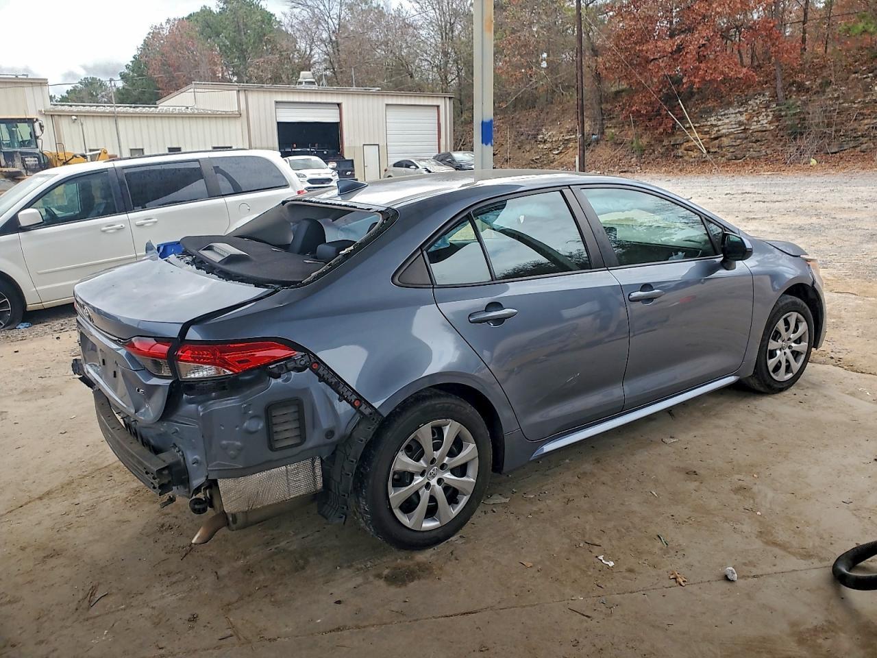 2022 TOYOTA COROLLA
