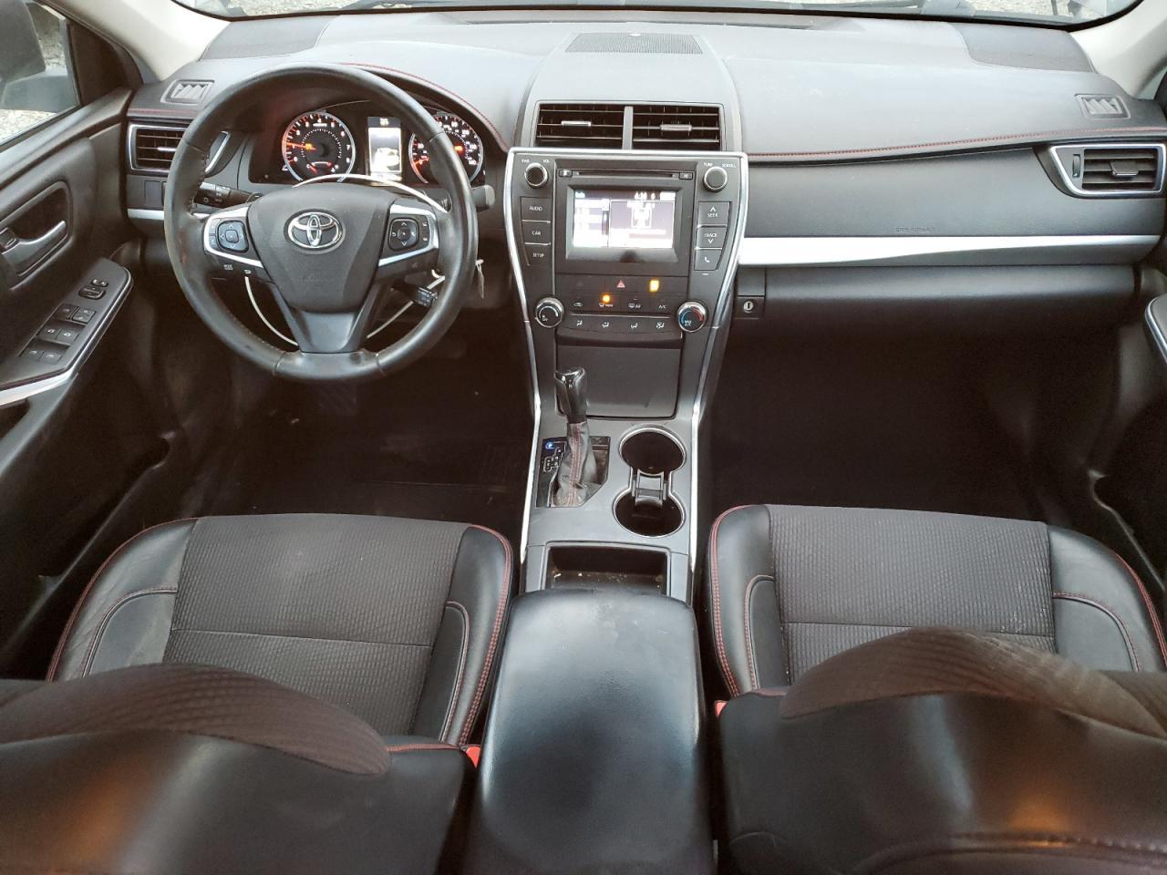 2017 TOYOTA CAMRY