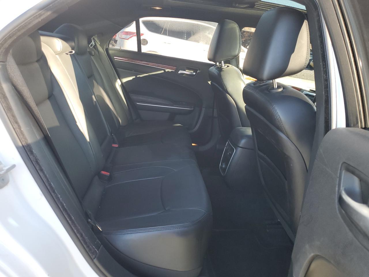 2013 CHRYSLER 300