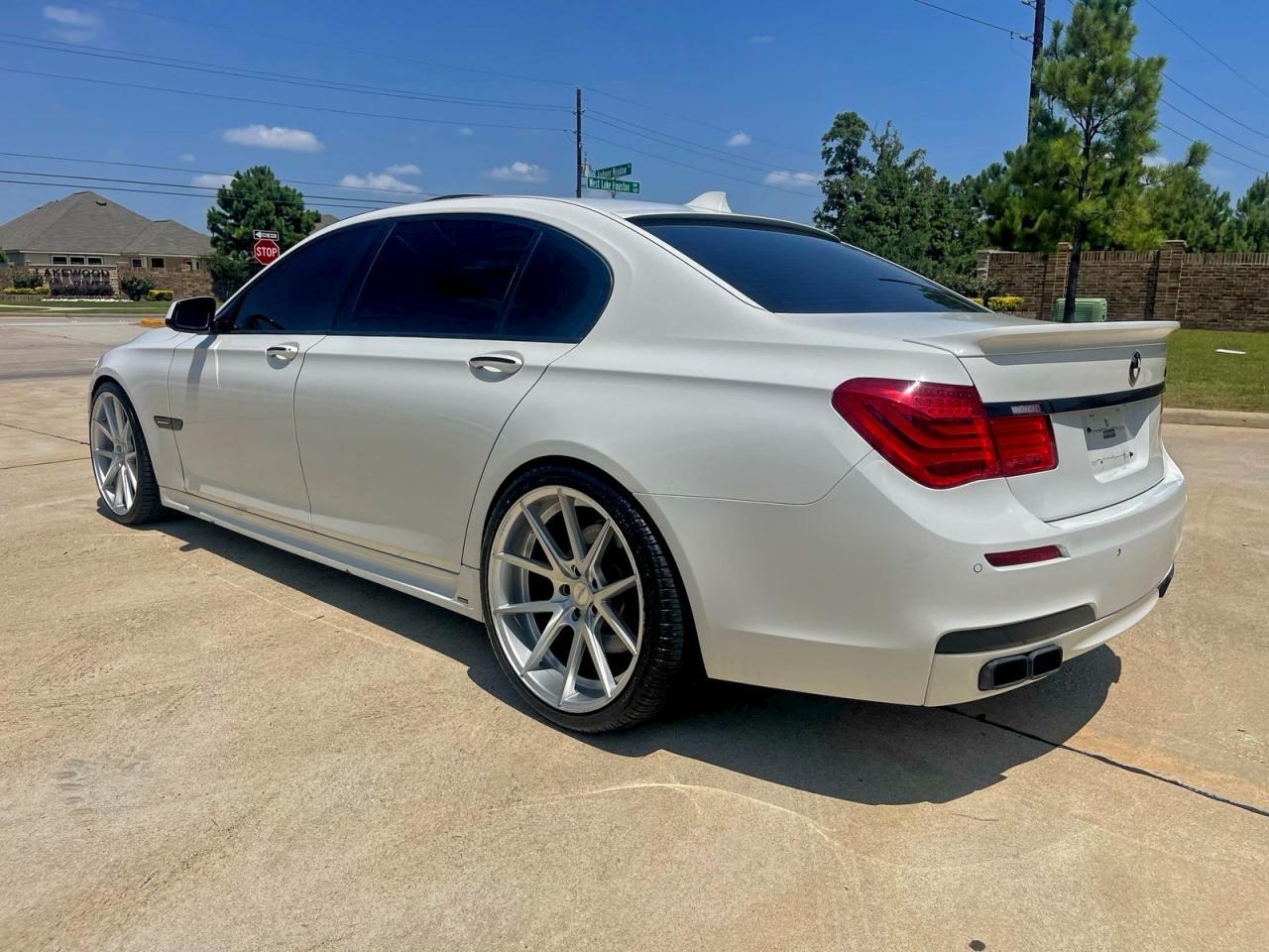 2010 BMW 7 series