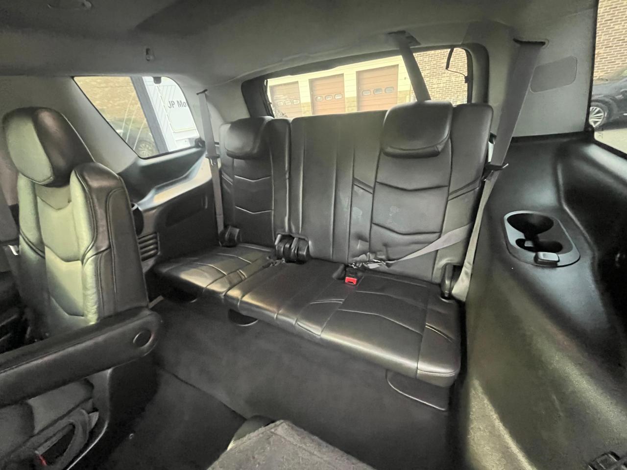 2016 CADILLAC ESCALADE