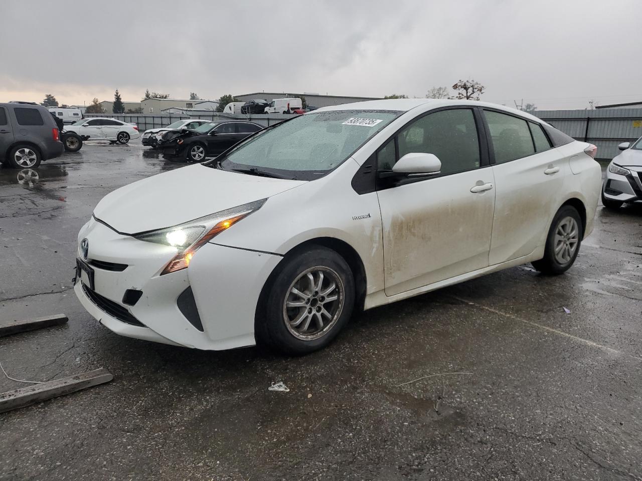 2016 TOYOTA PRIUS