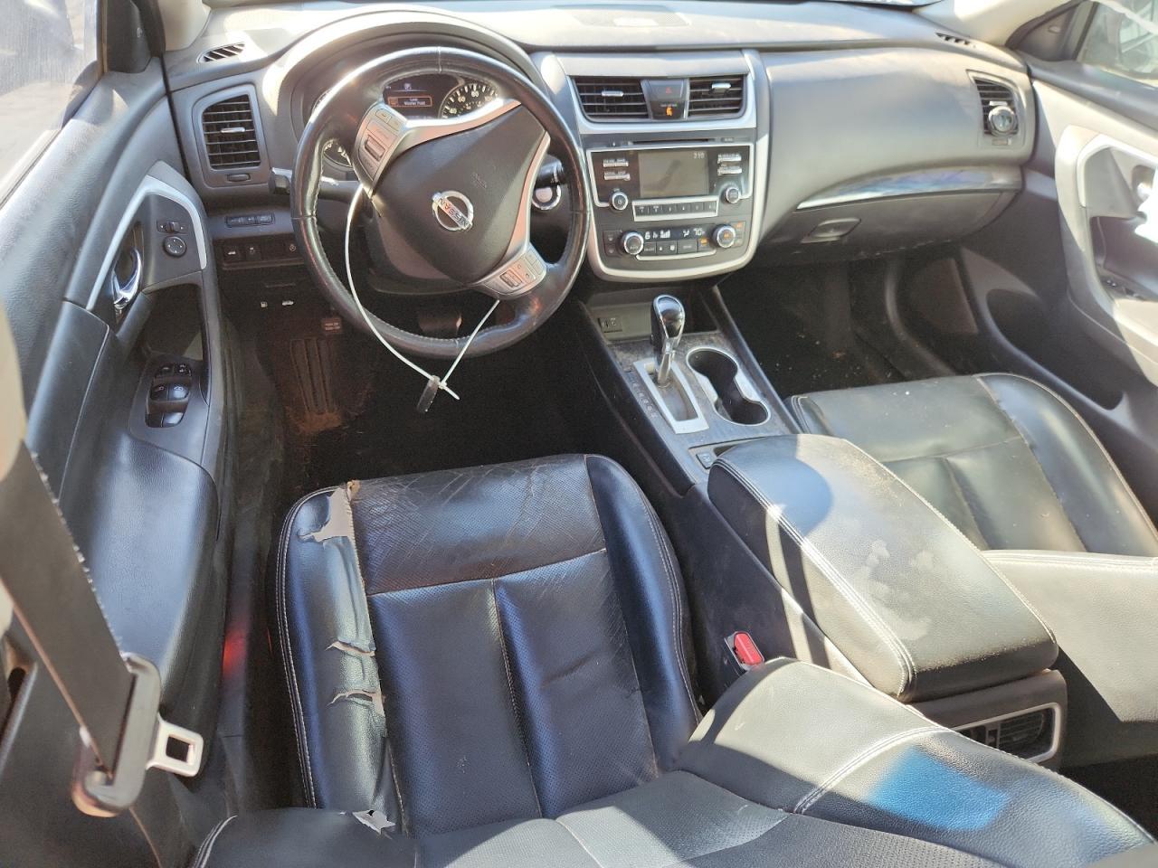 2017 NISSAN ALTIMA