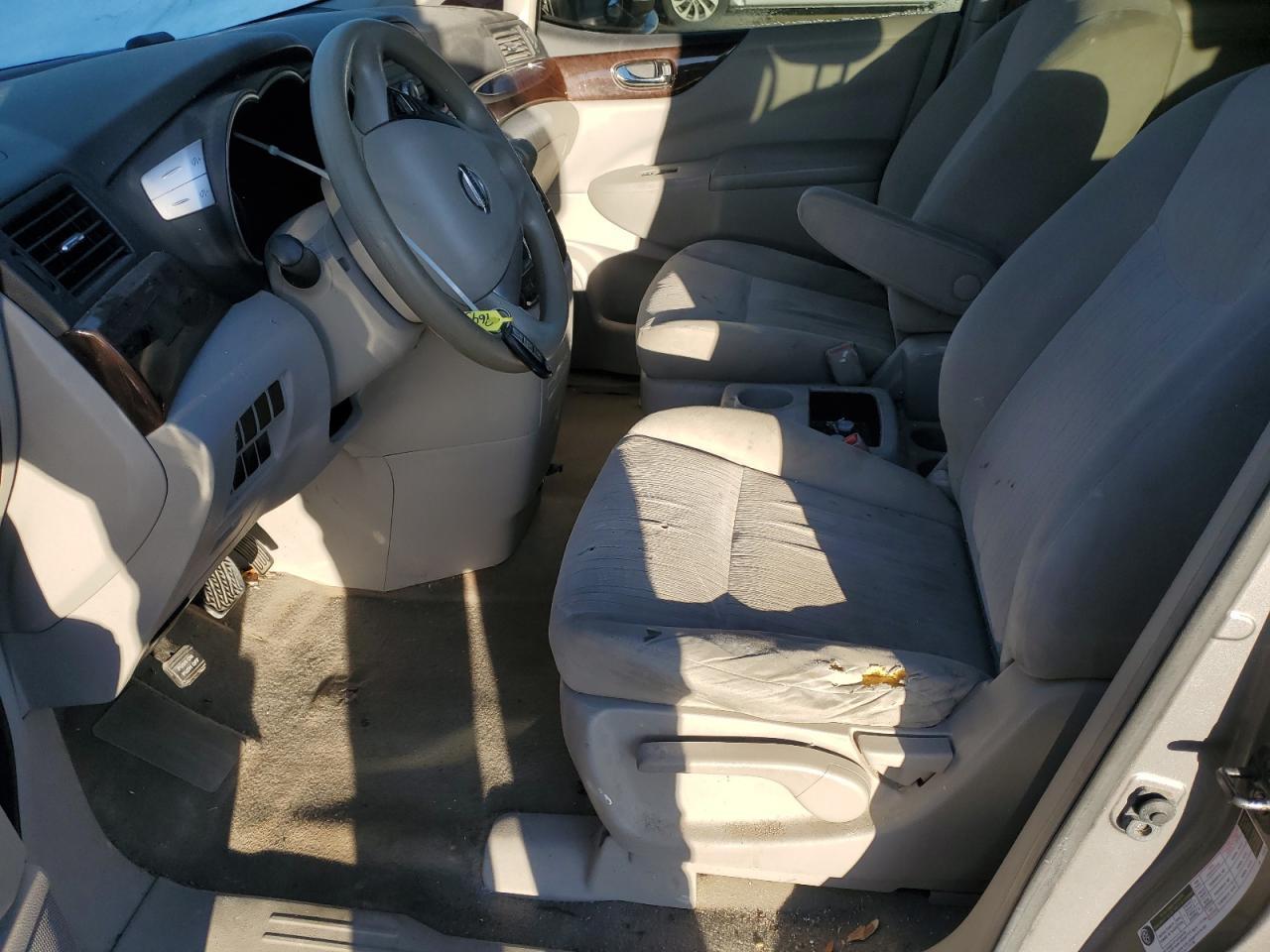 2012 NISSAN Quest