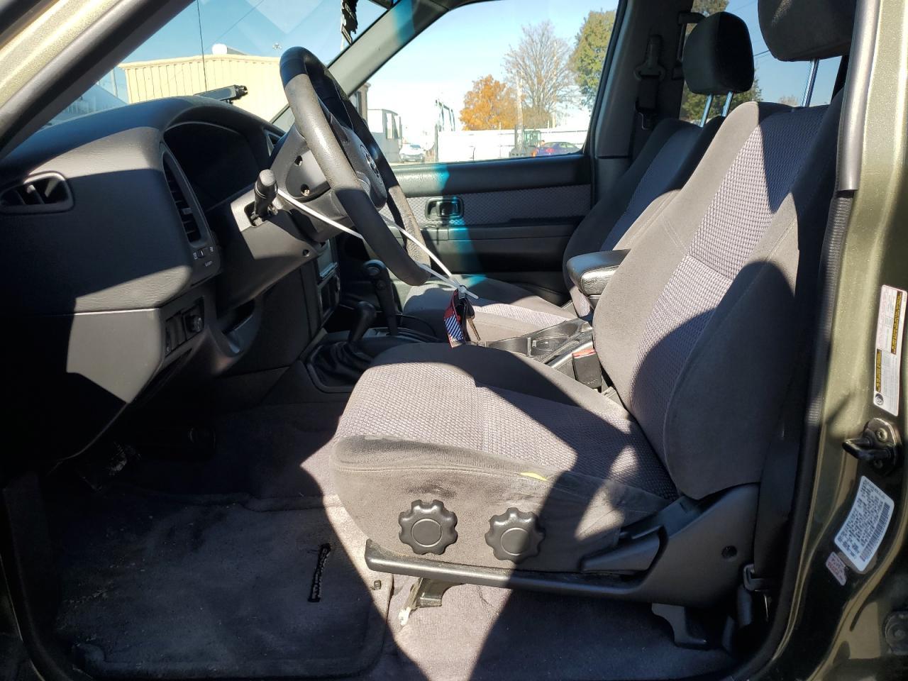 2004 NISSAN PATHFINDER