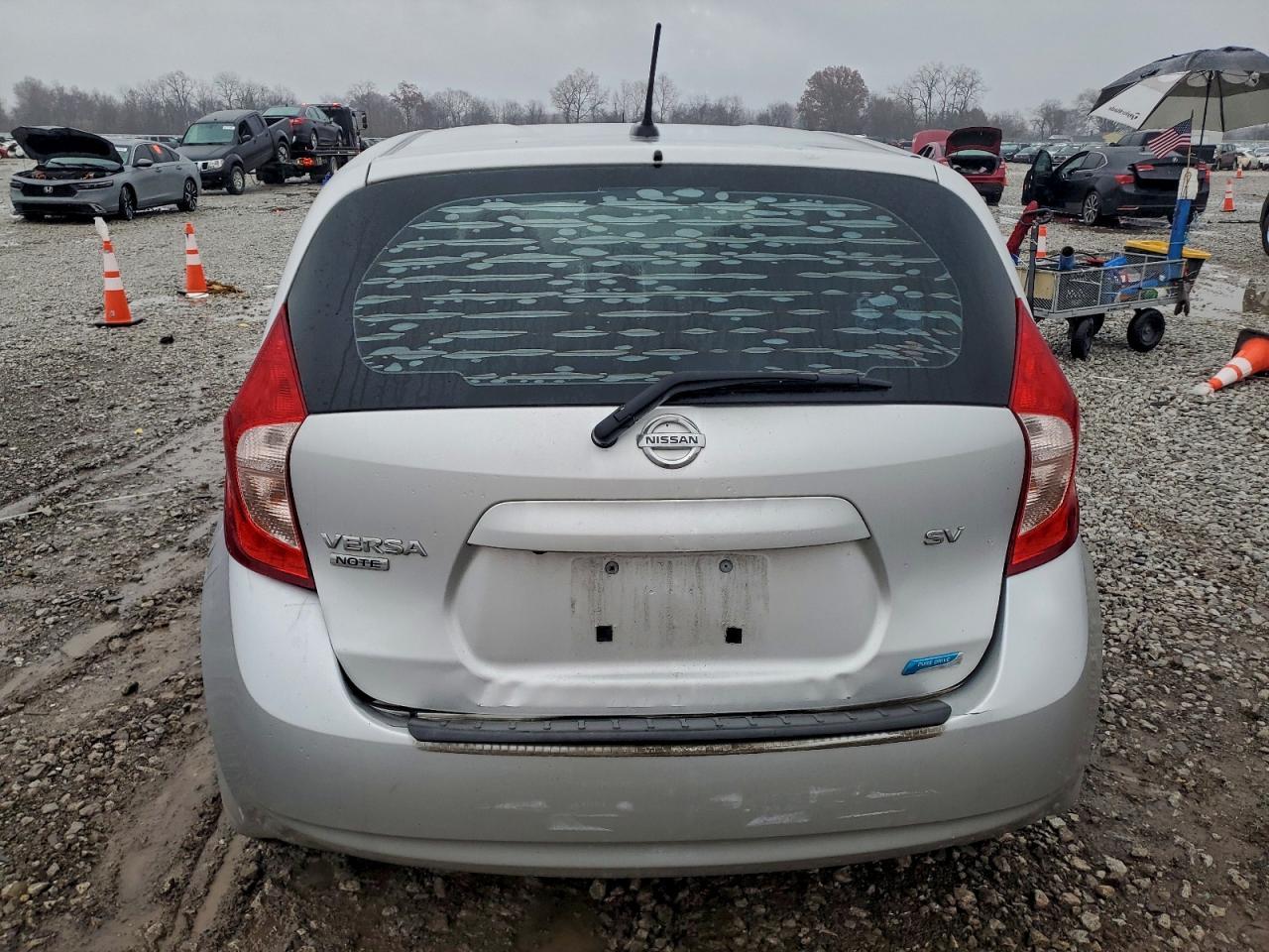 2016 NISSAN Versa Note