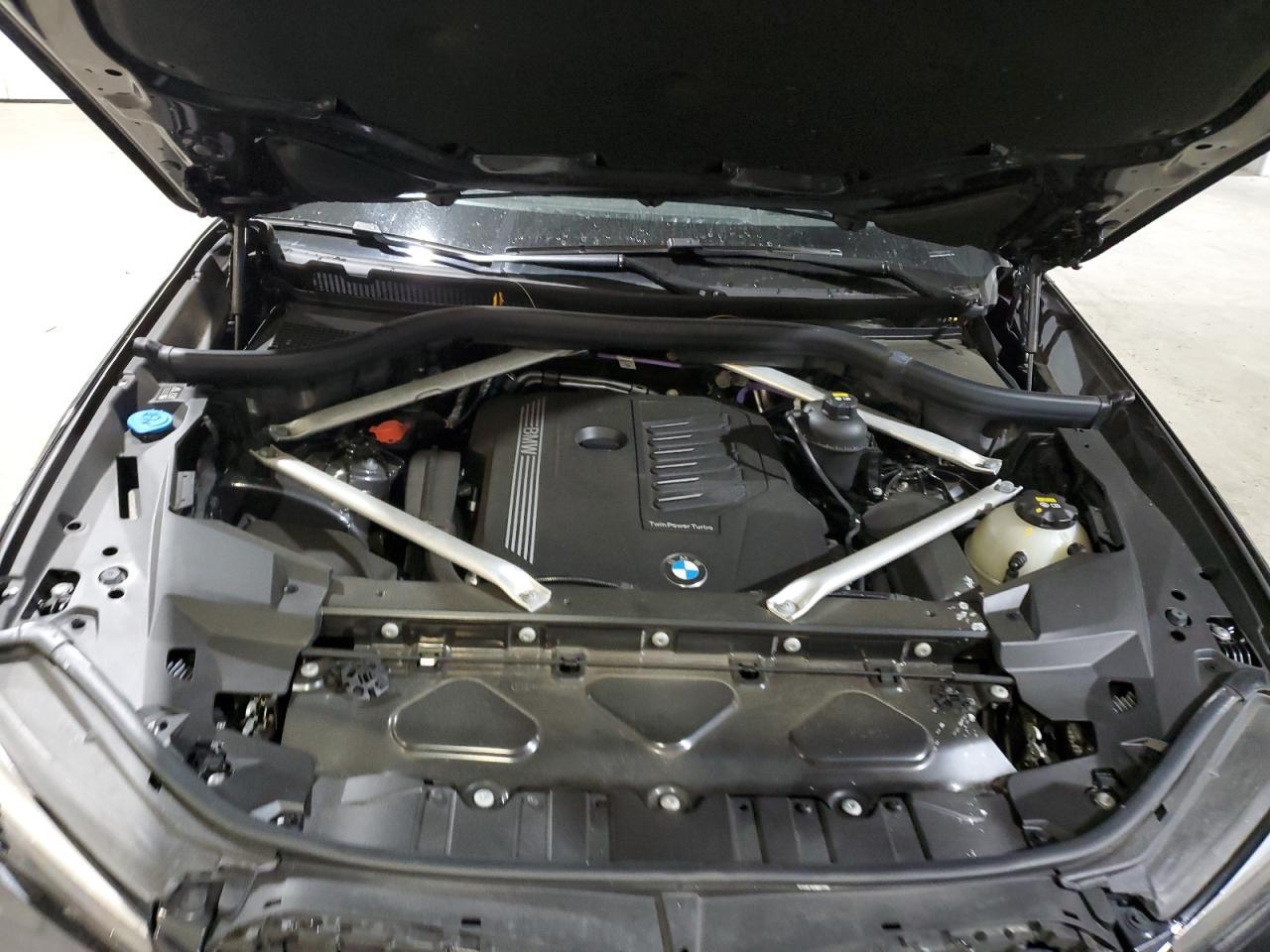 2022 BMW X5