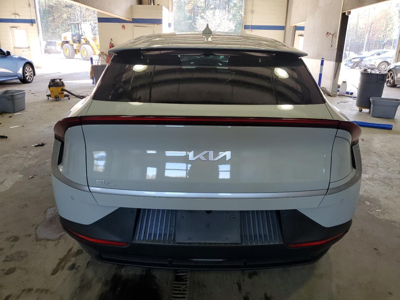 2024 KIA EV6