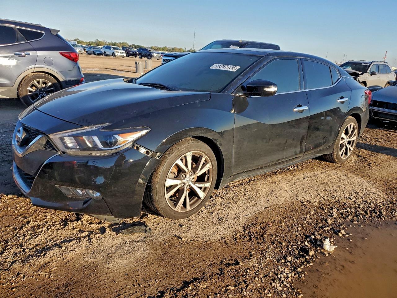 2016 NISSAN Maxima