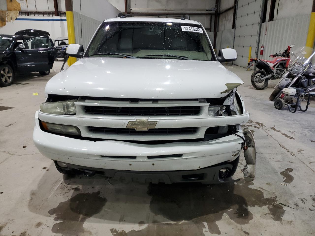 2003 CHEVROLET Tahoe