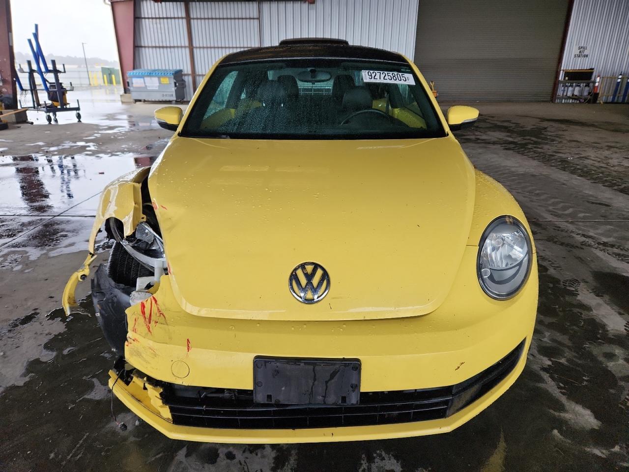 2013 VOLKSWAGEN Beetle