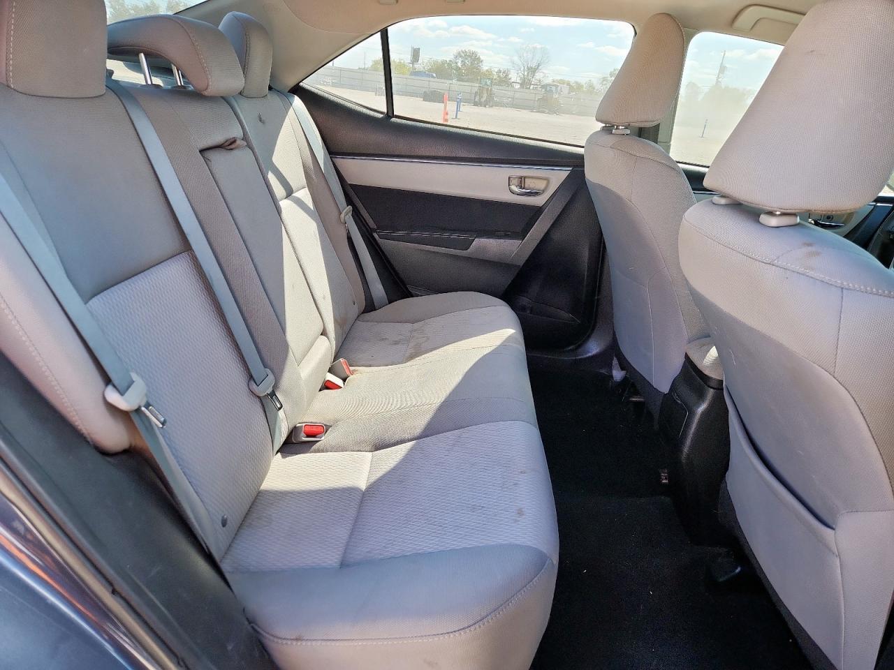2015 TOYOTA COROLLA