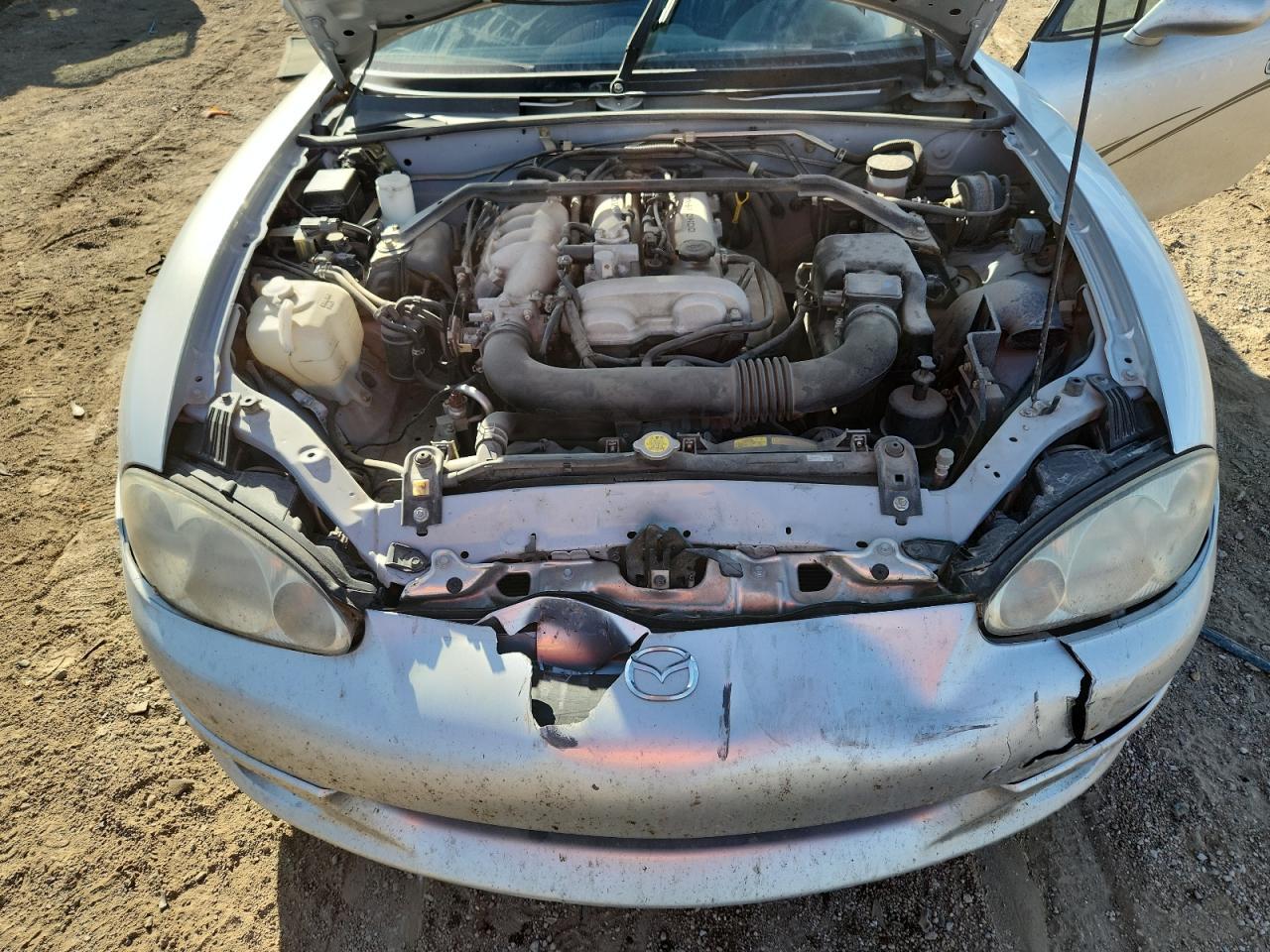 2003 MAZDA MX-5 Miata