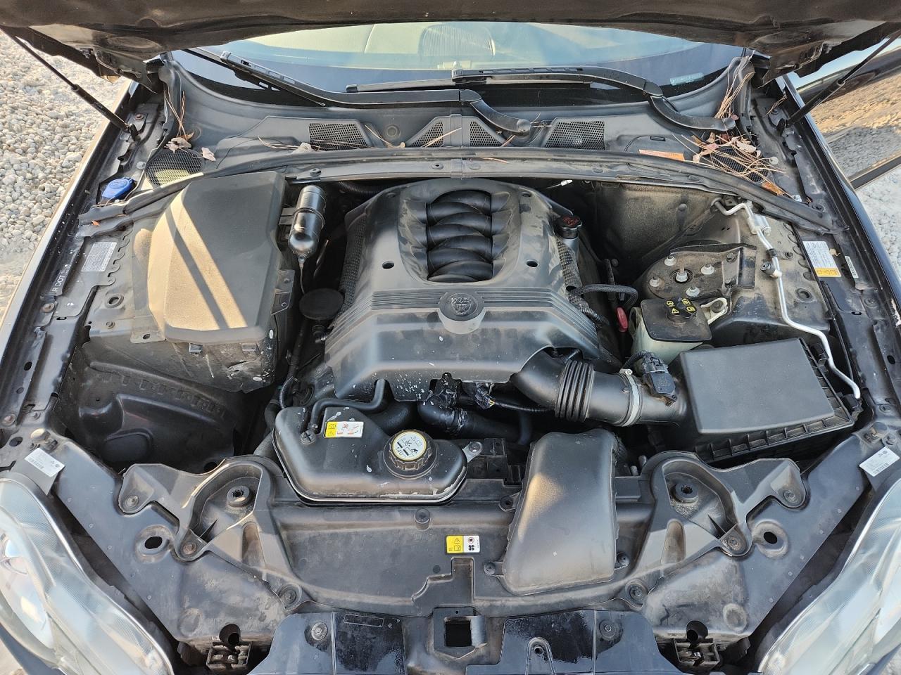 2010 JAGUAR XF