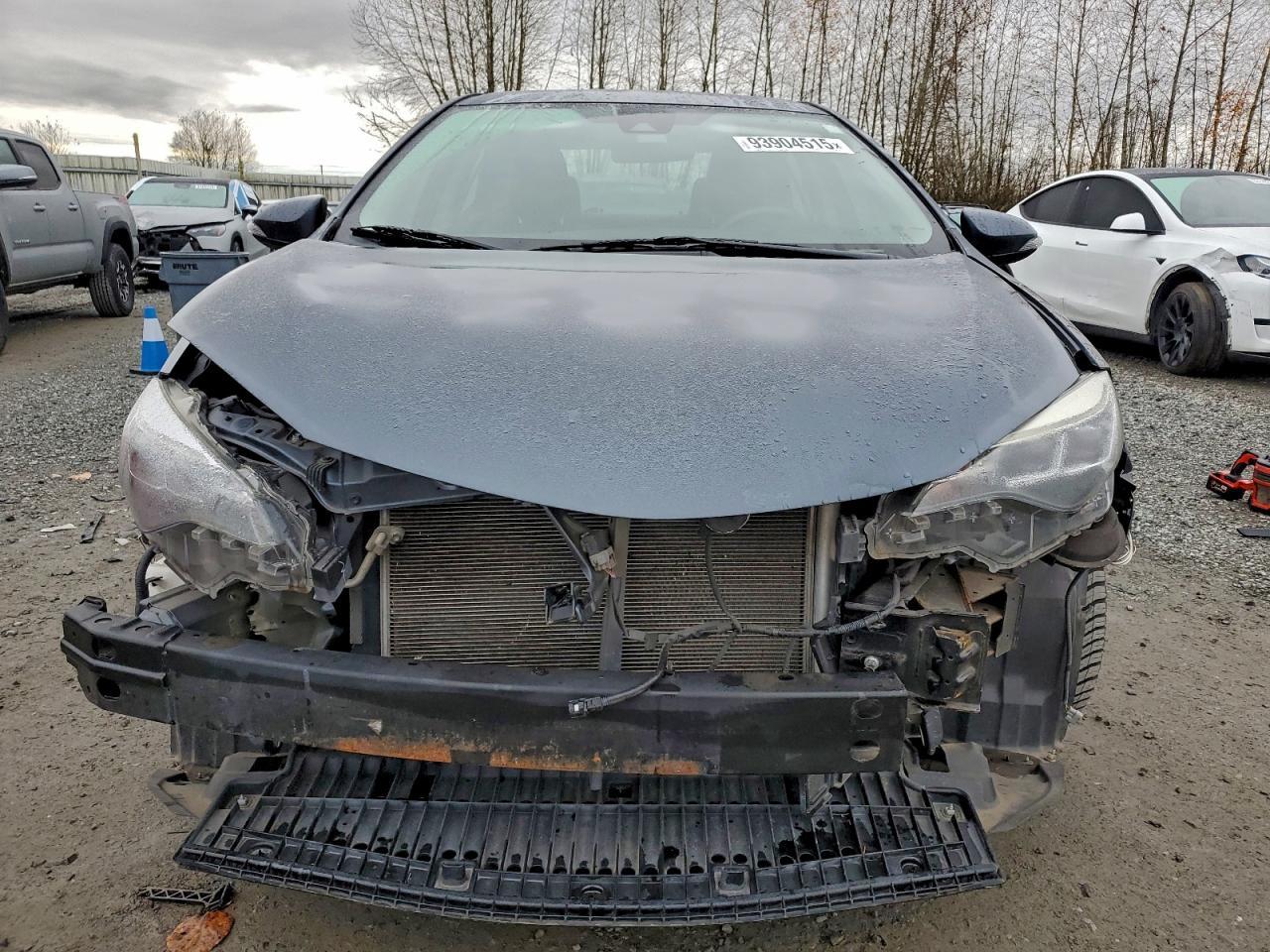 2017 TOYOTA COROLLA