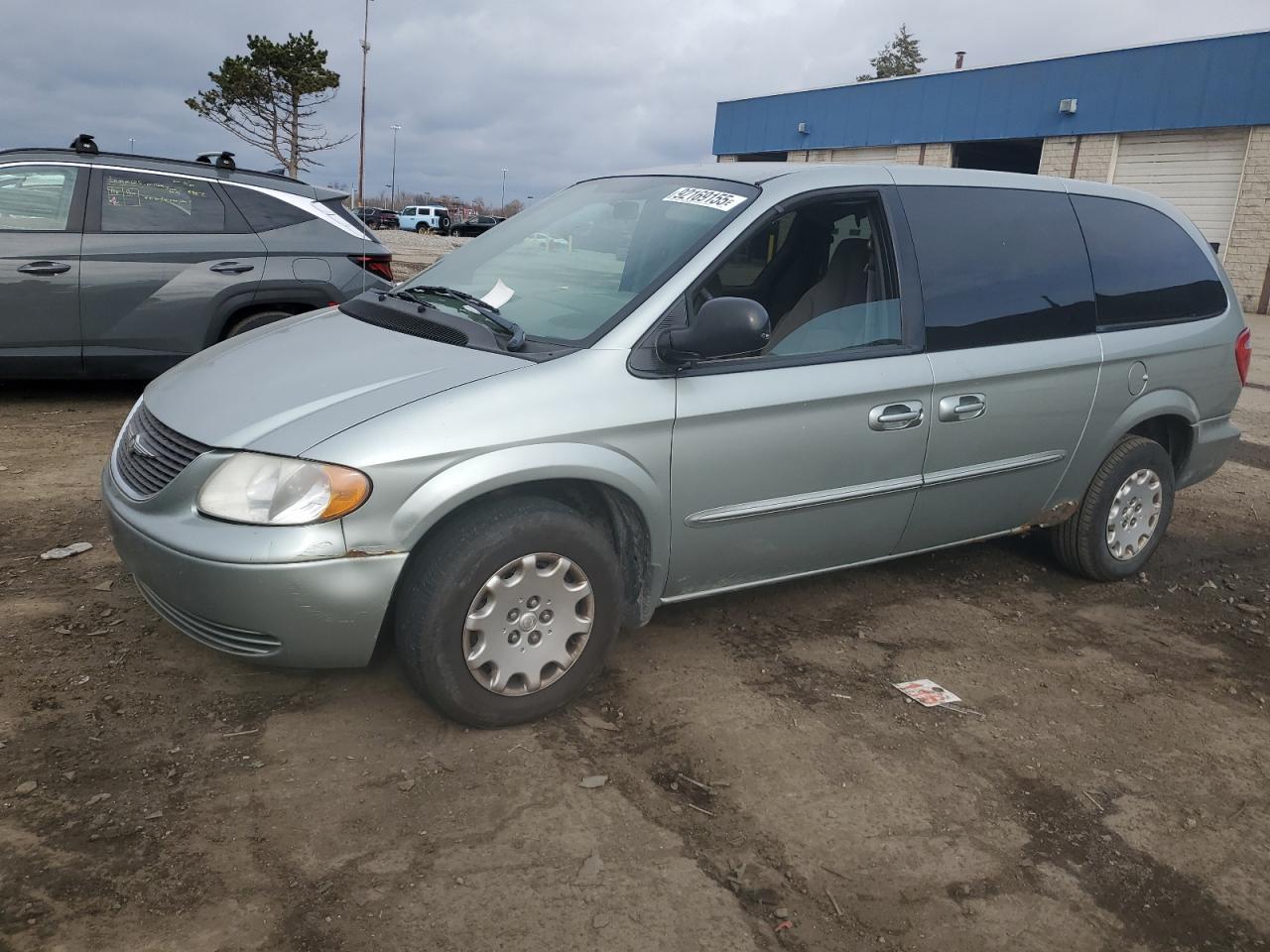 2003 CHRYSLER Town & Country