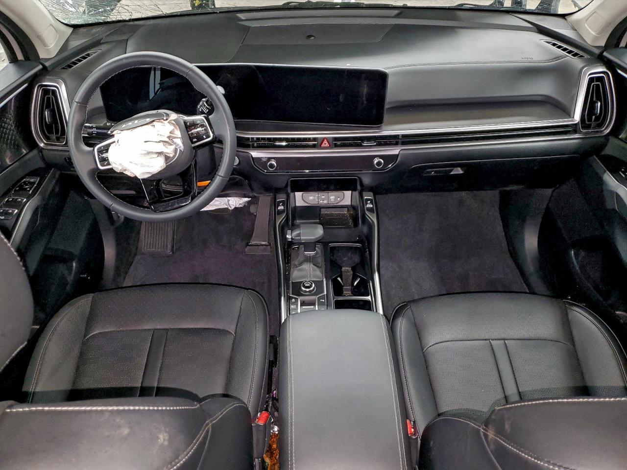 2025 KIA SORENTO