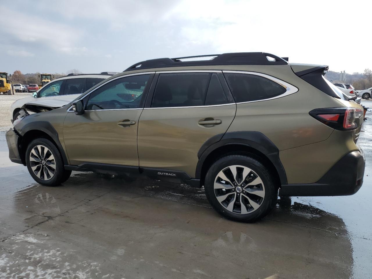 2023 SUBARU Outback