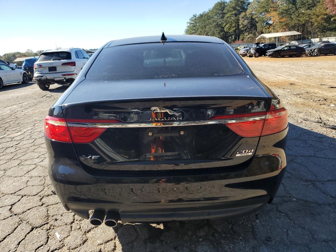 2017 JAGUAR XF