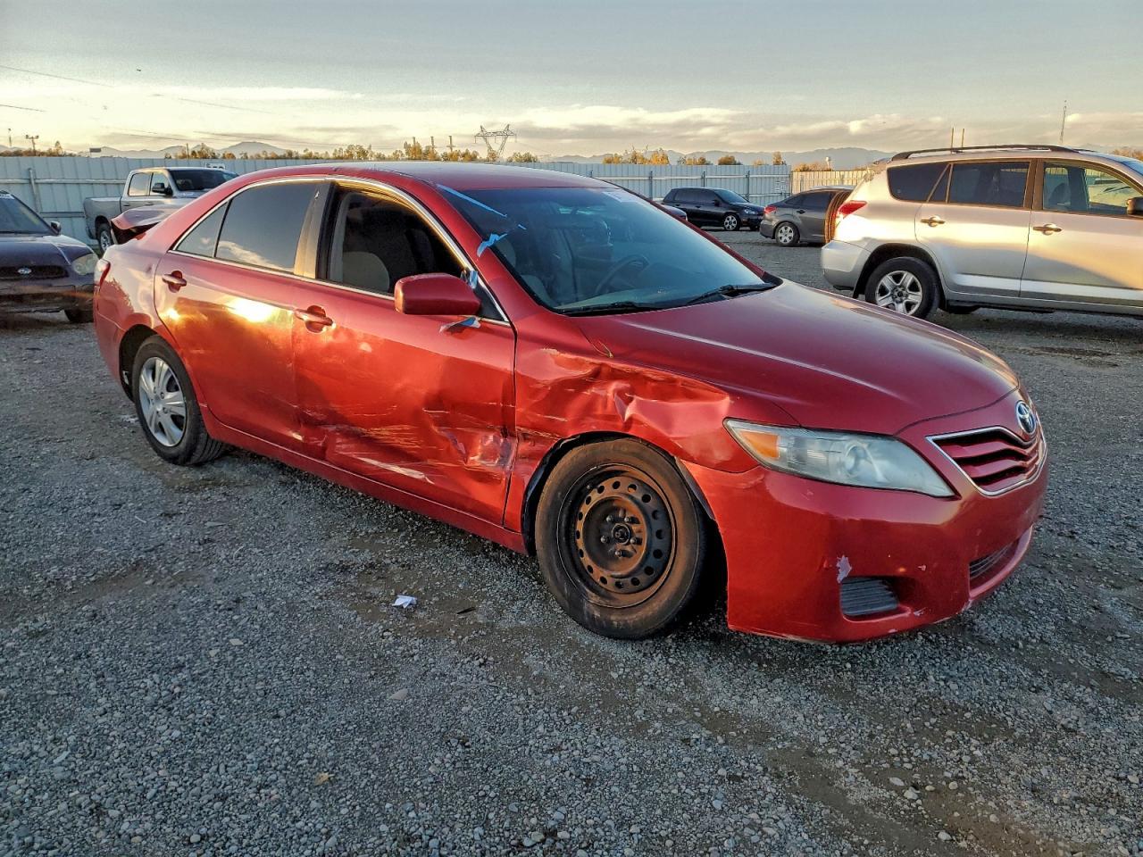 2011 TOYOTA CAMRY