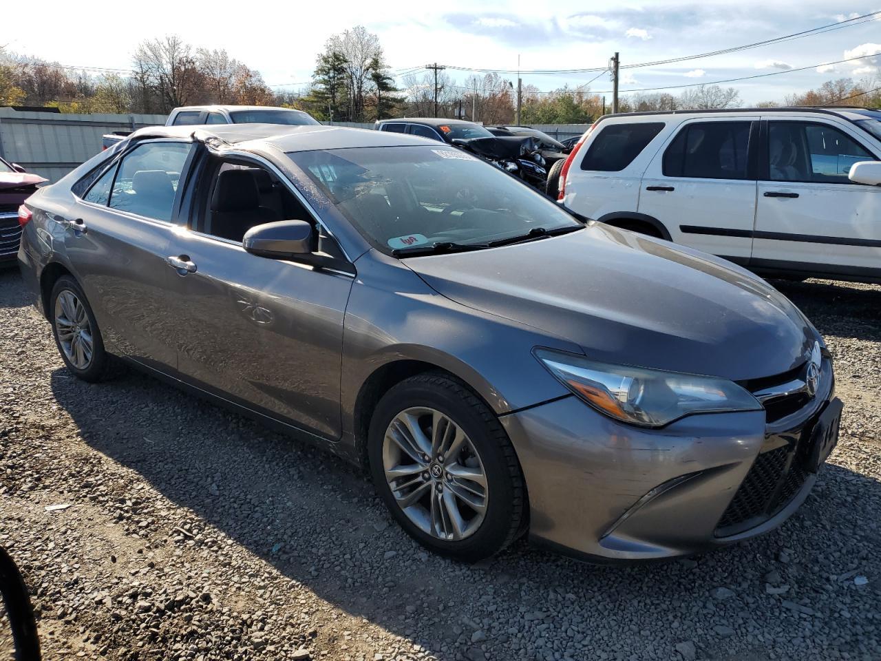 2017 TOYOTA CAMRY