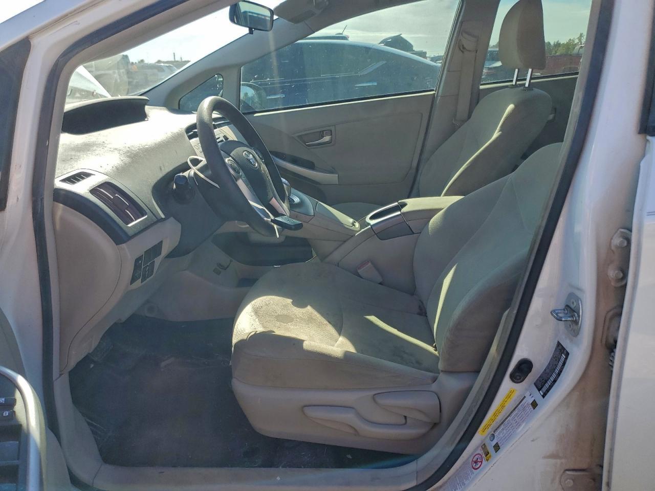 2015 TOYOTA PRIUS