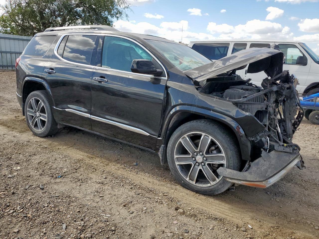 2017 GMC ACADIA