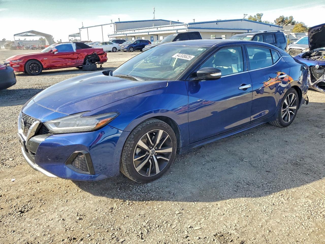 2021 NISSAN Maxima