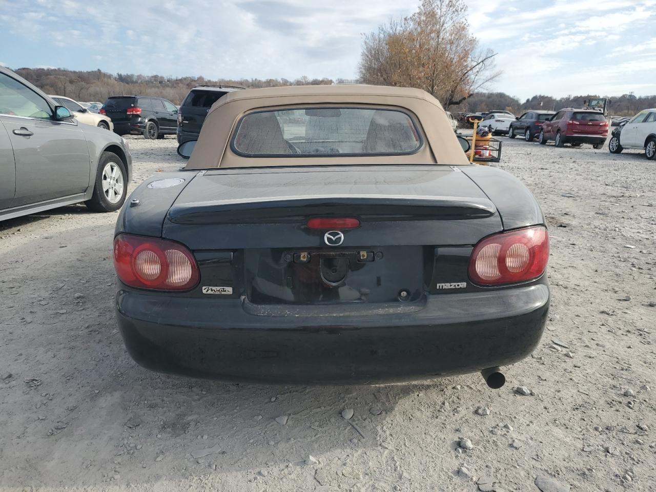 2002 MAZDA MX-5 Miata
