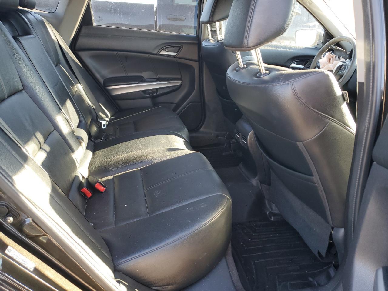 2014 HONDA Crosstour