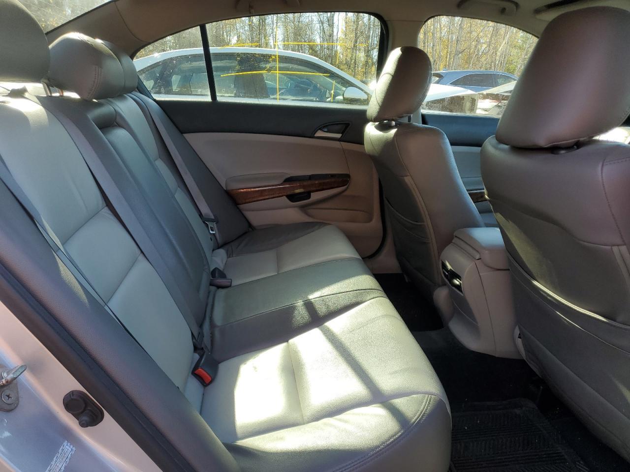 2012 HONDA ACCORD