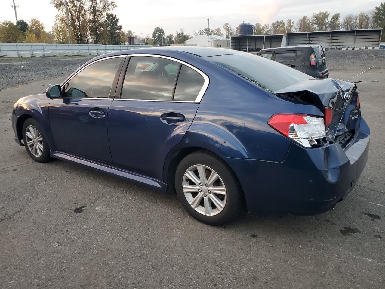 2011 SUBARU Legacy
