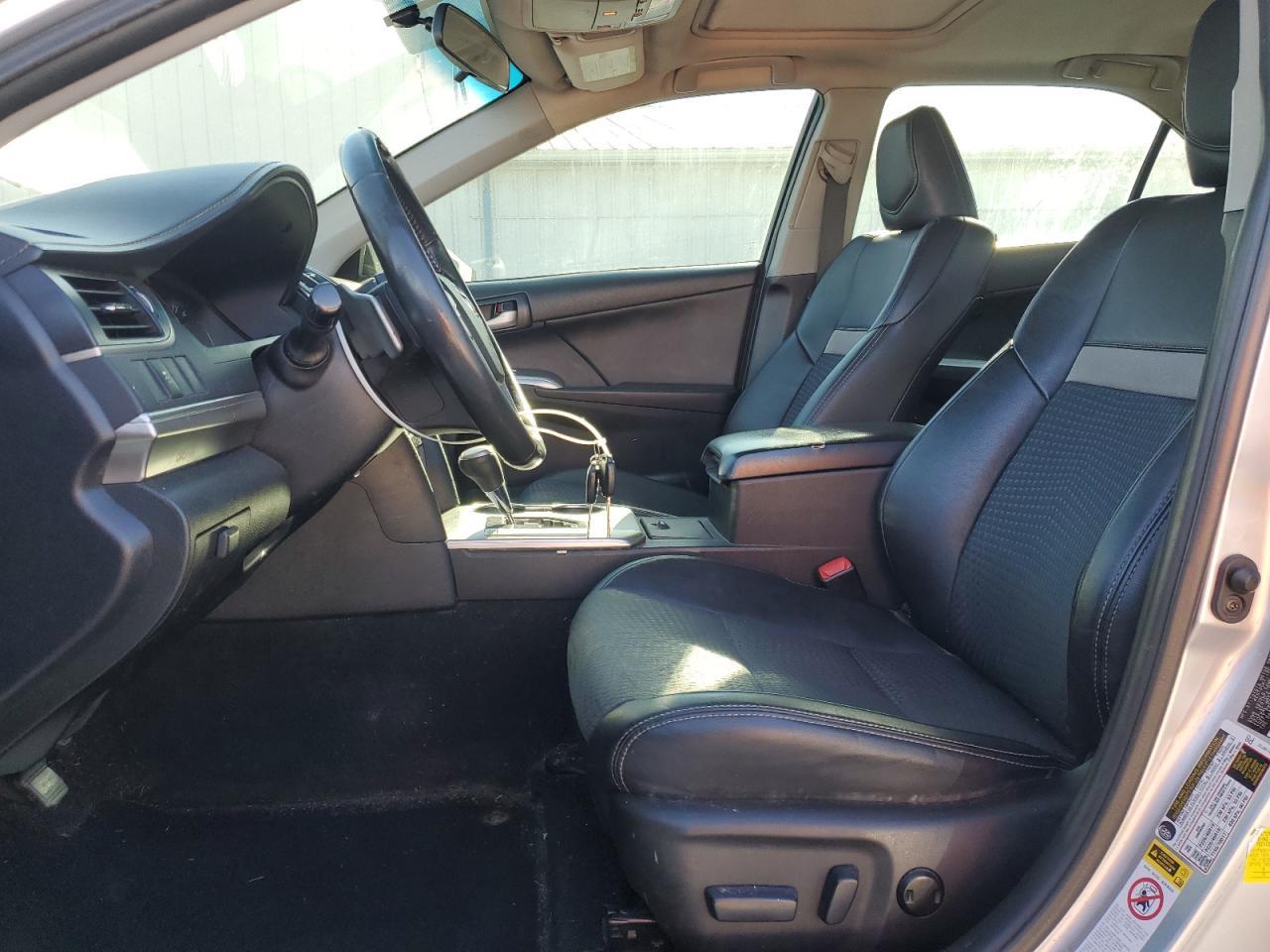 2014 TOYOTA CAMRY