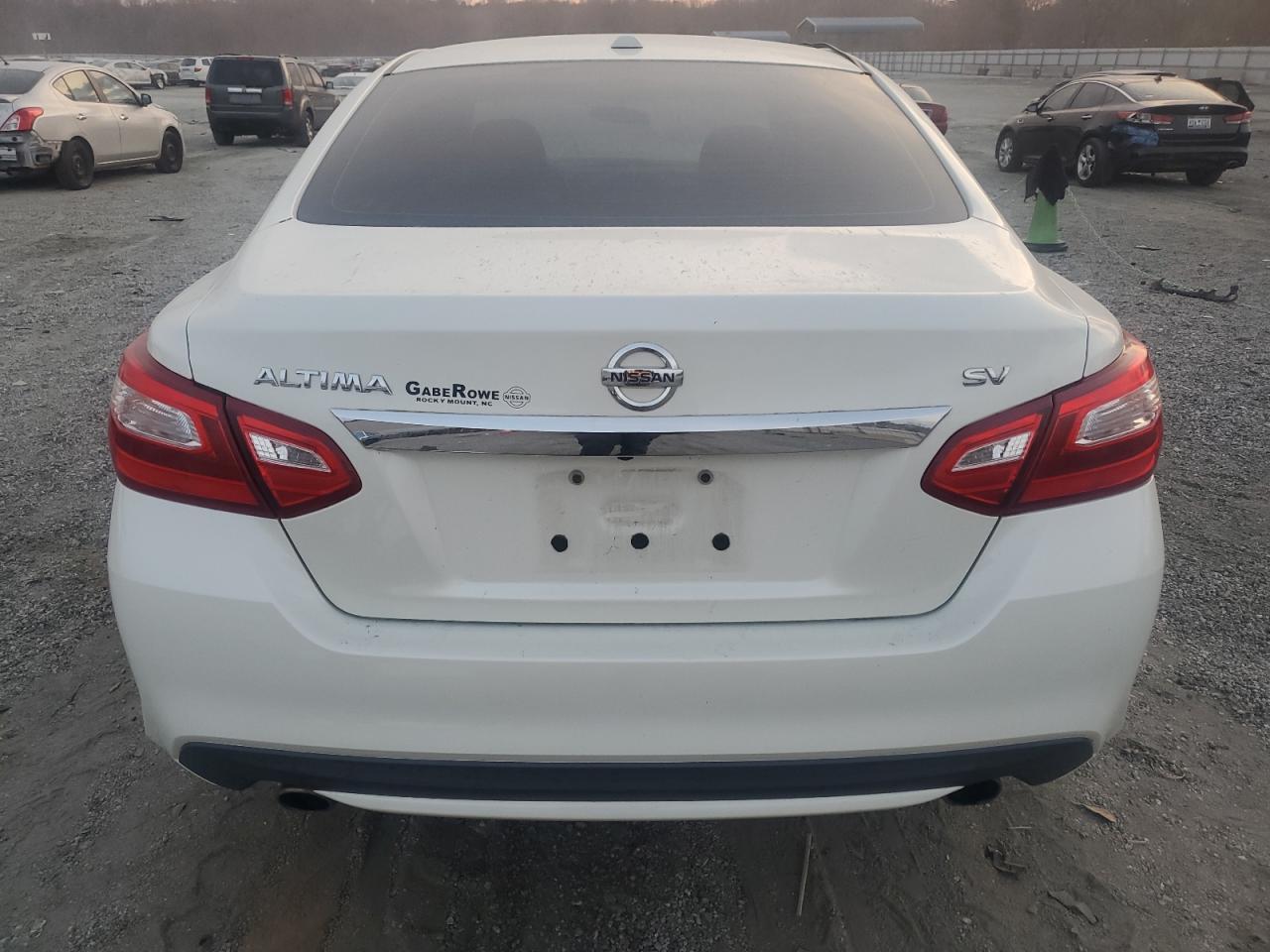 2017 NISSAN ALTIMA