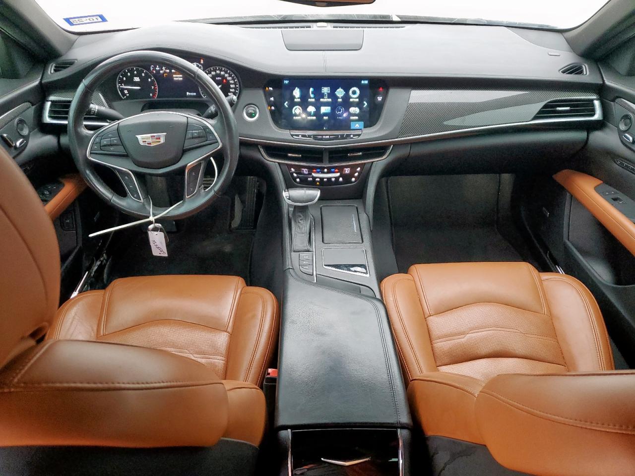 2017 CADILLAC CT6
